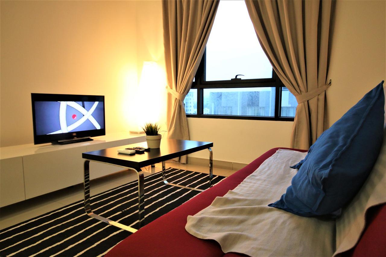 Solstice Service Apartment Cyberjaya Wifi Netflix Klia Exteriér fotografie